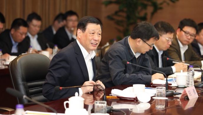 应勇调研来利国际旗舰厅(中国)官方网站集团：实现可持续发展，成为世界著名汽车集团，还得靠这个